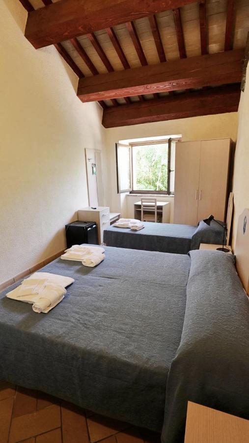 Borgo De' Varano By Hotel I Duchi 加梅里亚诺 外观 照片