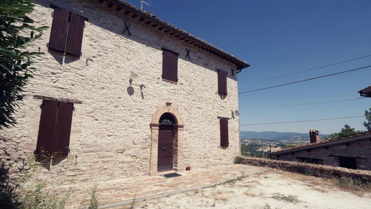Borgo De' Varano By Hotel I Duchi 加梅里亚诺 外观 照片