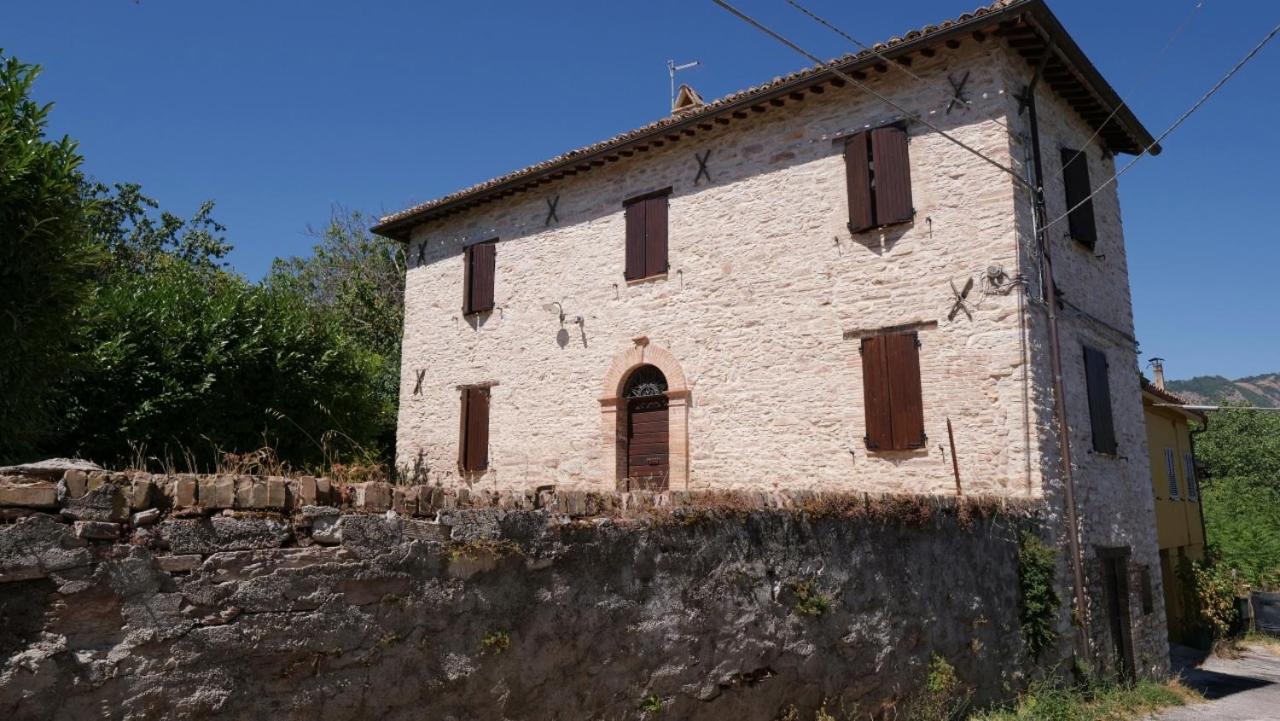 Borgo De' Varano By Hotel I Duchi 加梅里亚诺 外观 照片