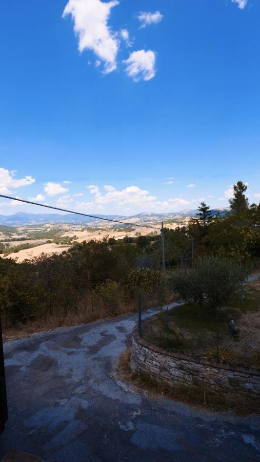 Borgo De' Varano By Hotel I Duchi 加梅里亚诺 外观 照片